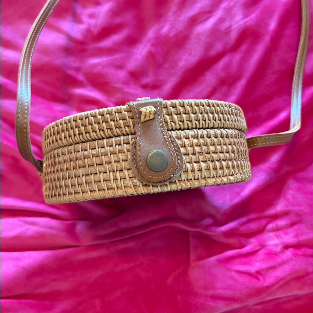Round Tan Woven Crossbody Bag - Picture 3 of 5